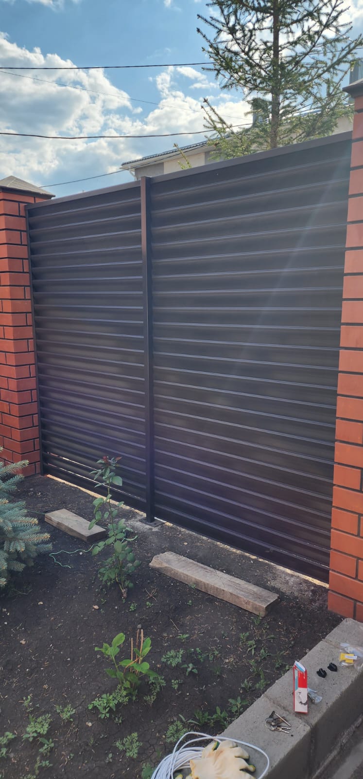 Забор-жалюзи 24м RAL8019/8019 Темный Шоколад МАТТЕ 2-х сторонний фото 2 в Анапе