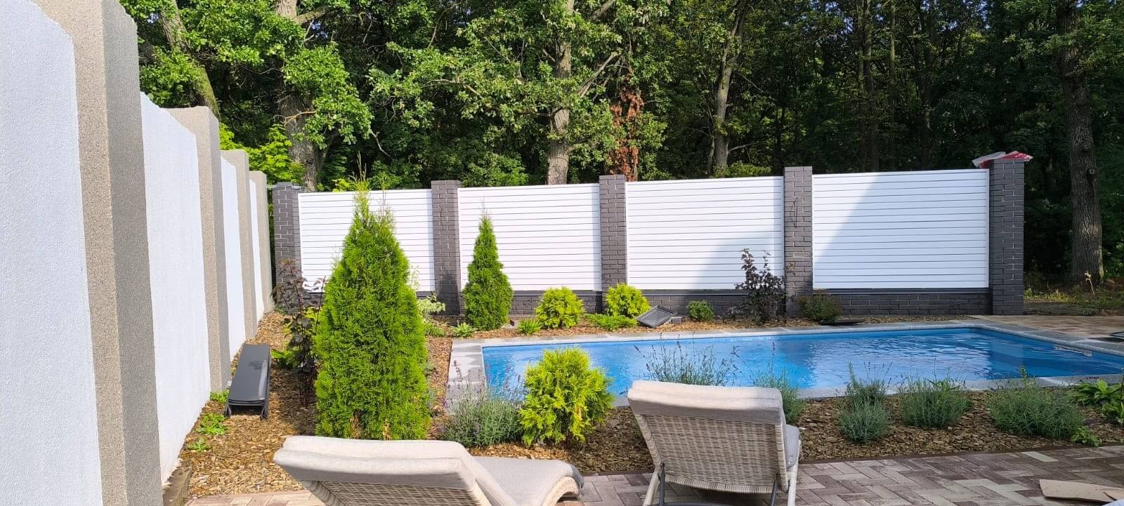 Забор-жалюзи из ламелей Хай-Тек 54м RAL9003 Белый фото 1 в Анапе