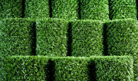 Нужен бесплатный расчет забора Grass Fence из искусственной травы в Анапе?