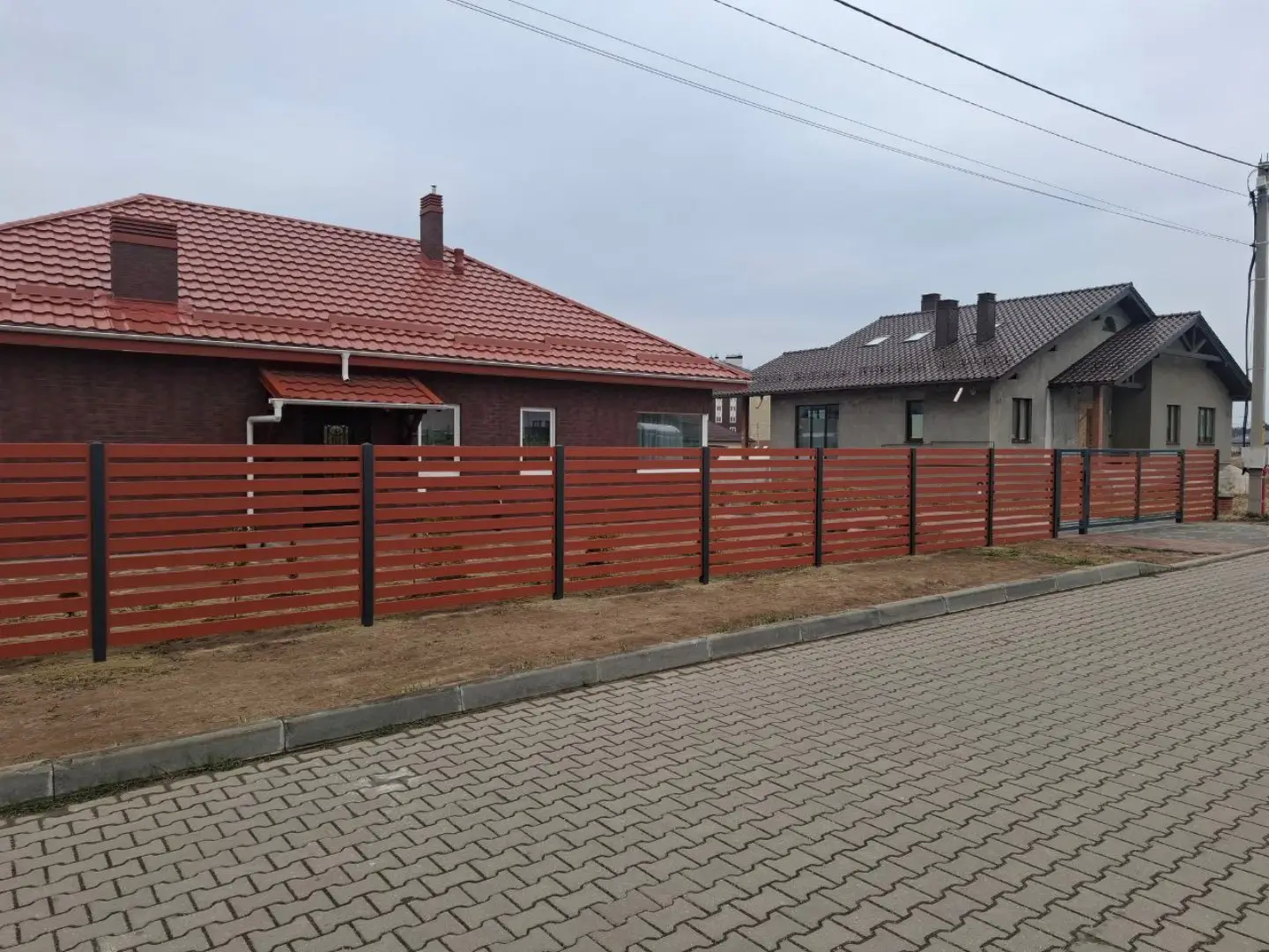 Забор-ранчо из металлопланкена 18м RAL8004 Терракотовый фото 1 в Анапе